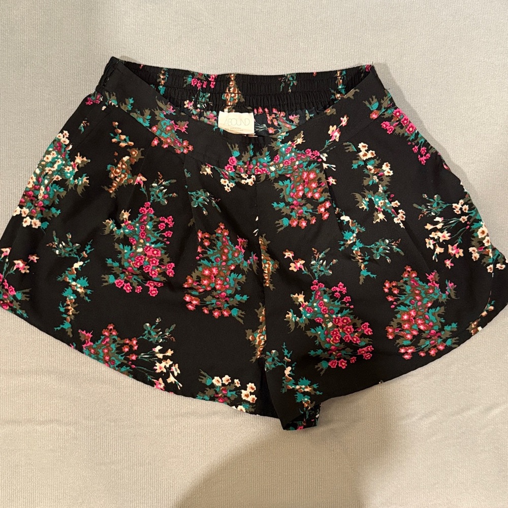 Abound Black Multicolor Patterned Shorts
